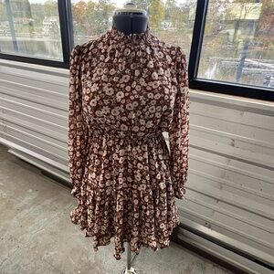 Mine Floral Brown and White Dress